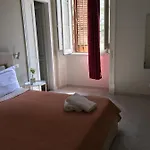 Correttori House فندق مبيت وإفطار ريجّو دي كالابريا
