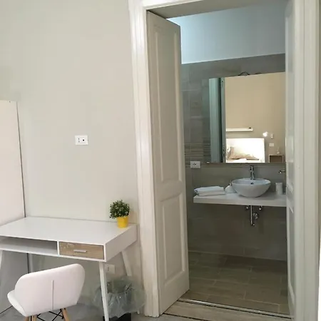 Correttori House فندق مبيت وإفطار ريجّو دي كالابريا