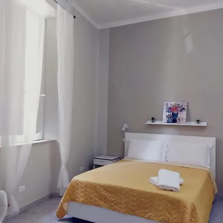 فندق مبيت وإفطار Correttori House ريجّو دي كالابريا