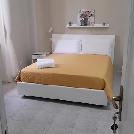 Correttori House فندق مبيت وإفطار ريجّو دي كالابريا