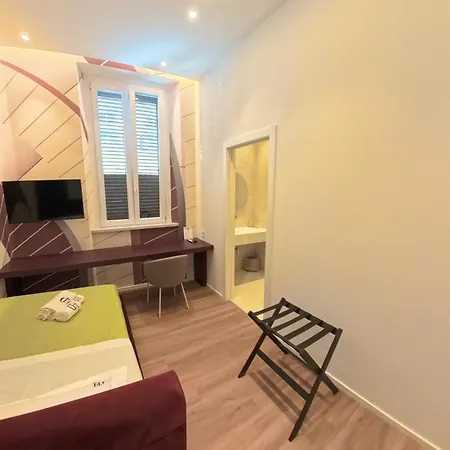 فندق مبيت وإفطار Correttori House ريجّو دي كالابريا